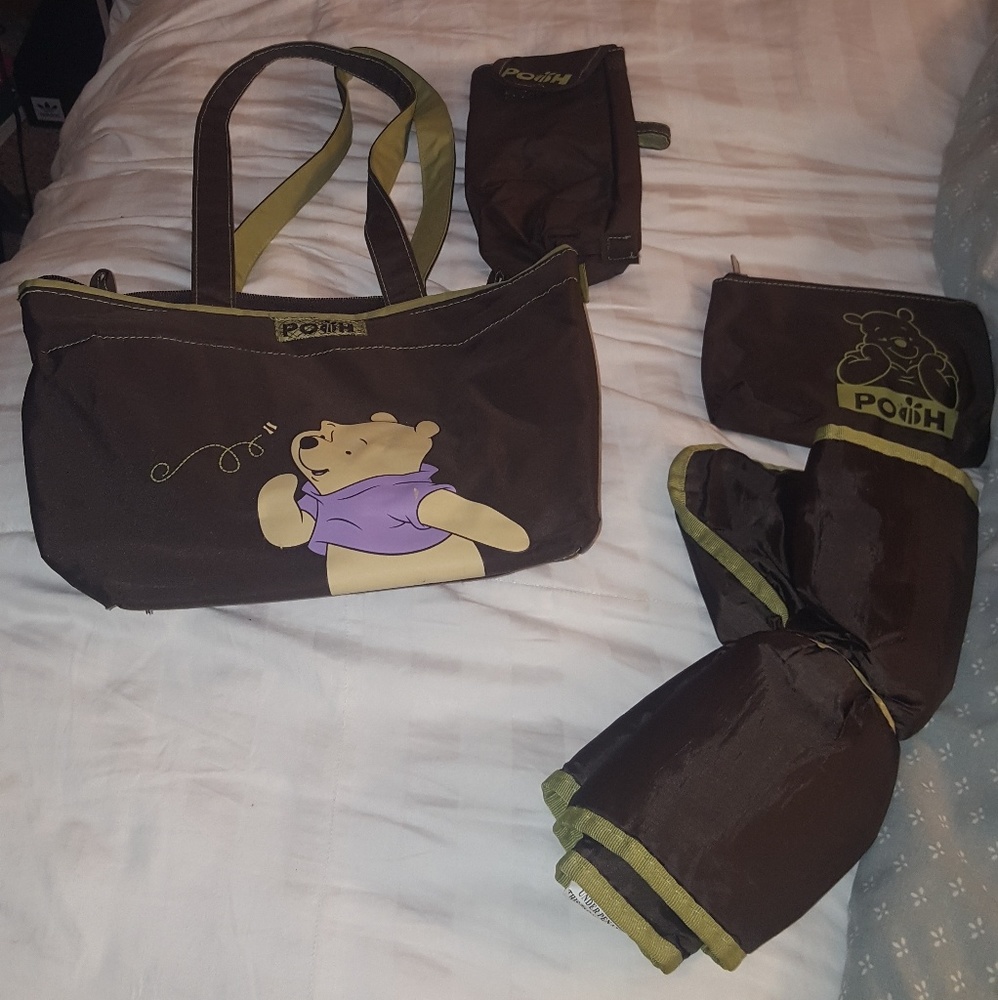 Winnie the pooh diaper bag w/ accessories